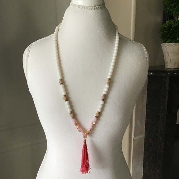 Tassel Necklace Coral Ivory Pink Faceted Beads Long Boho Adjustable Goldtone - Picture 11 of 12